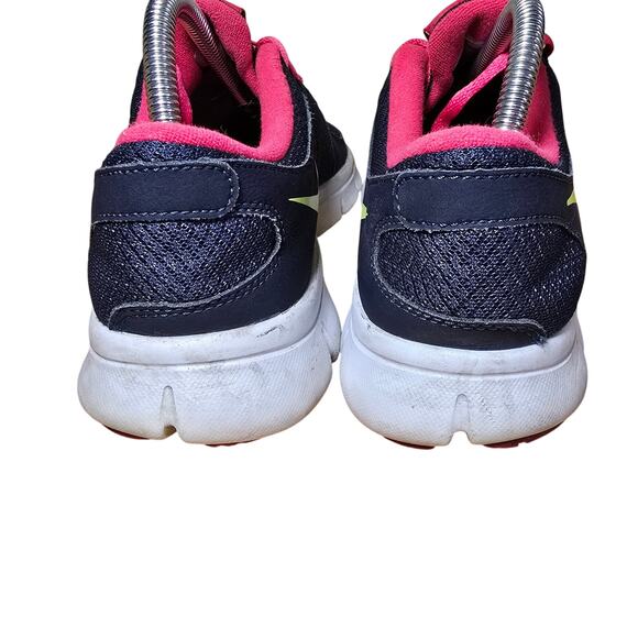 Nike Flex Experience RN Thunder Blue Volt Womens 9.5
Great condition - Picture 6 of 8